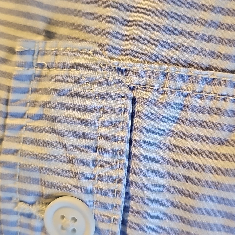 St. Johns Bay Bermuda Shorts Blue Striped. Size 10. 4 Pockets - Picture 4 of 13